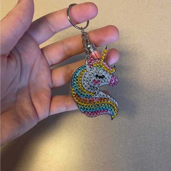 Handmade Diamond Dot Keychain - Unicorn - Picture 4 of 4